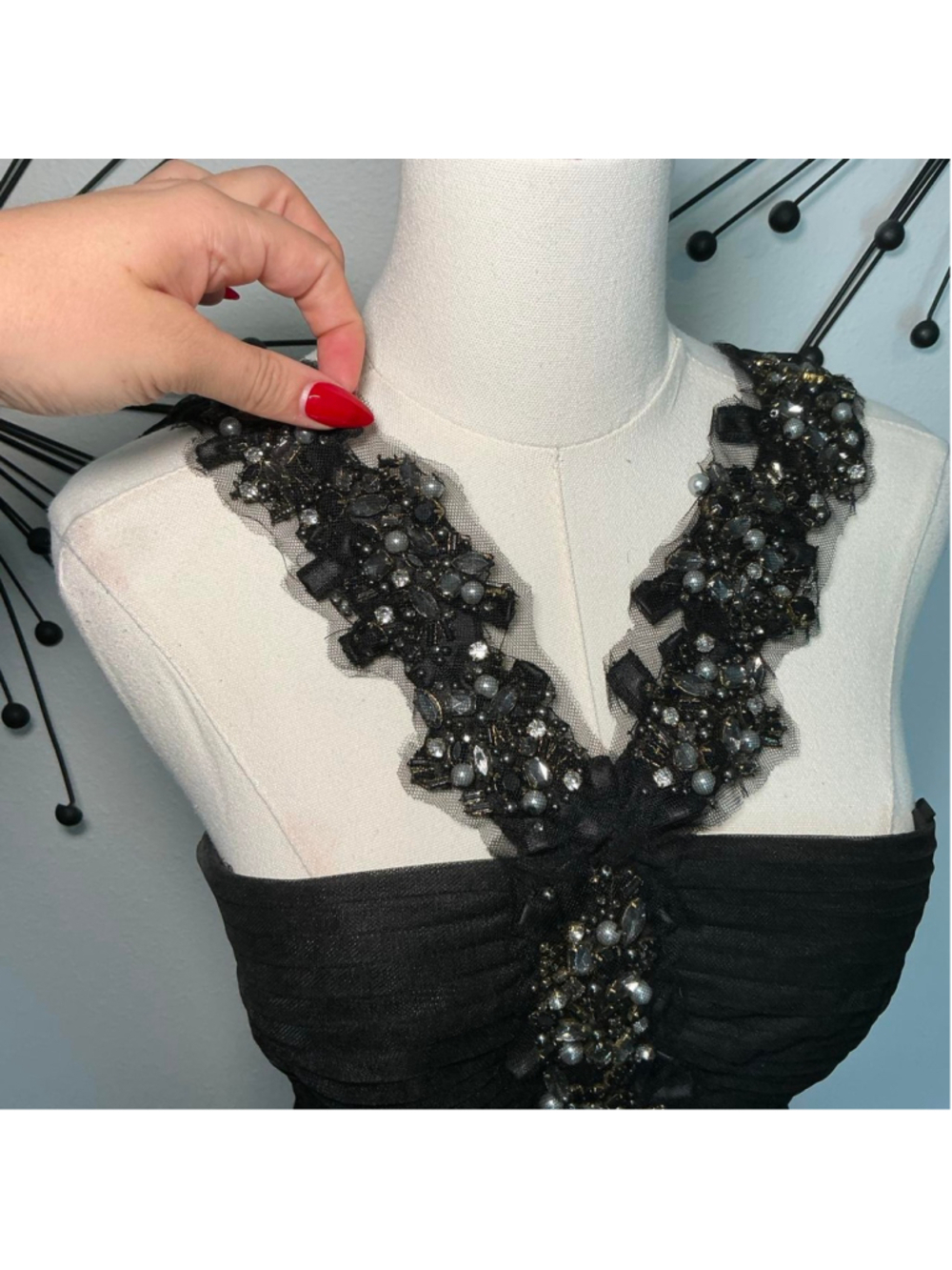 BCBG Max Azria Black Beaded Formal Gown Layered Tulle Maxi Dress Goth Glam - Picture 3 of 6